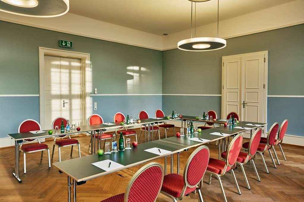H4 Hotel Solothurn Konforlar fotoğraf