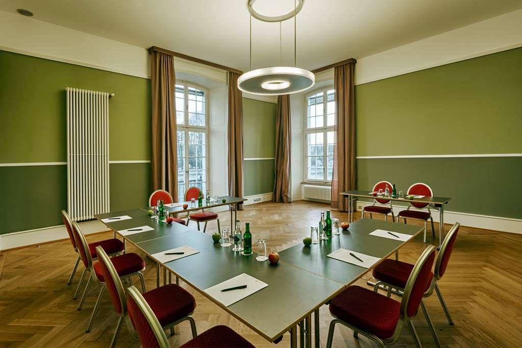 H4 Hotel Solothurn Konforlar fotoğraf